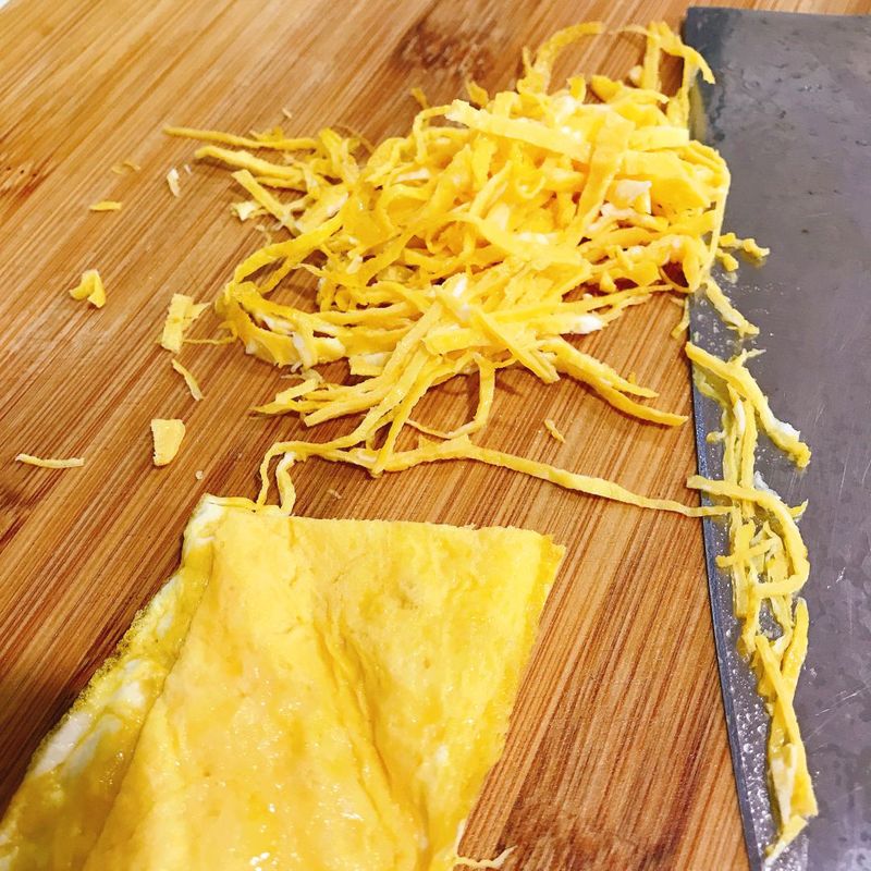 Omelettes strips
