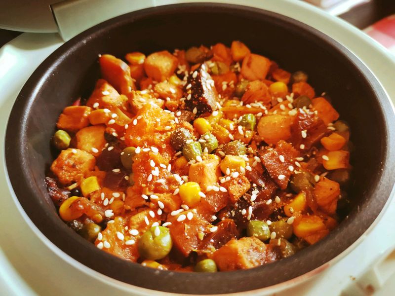 Claypot Rice with Pumpkin and Chicken Thighs